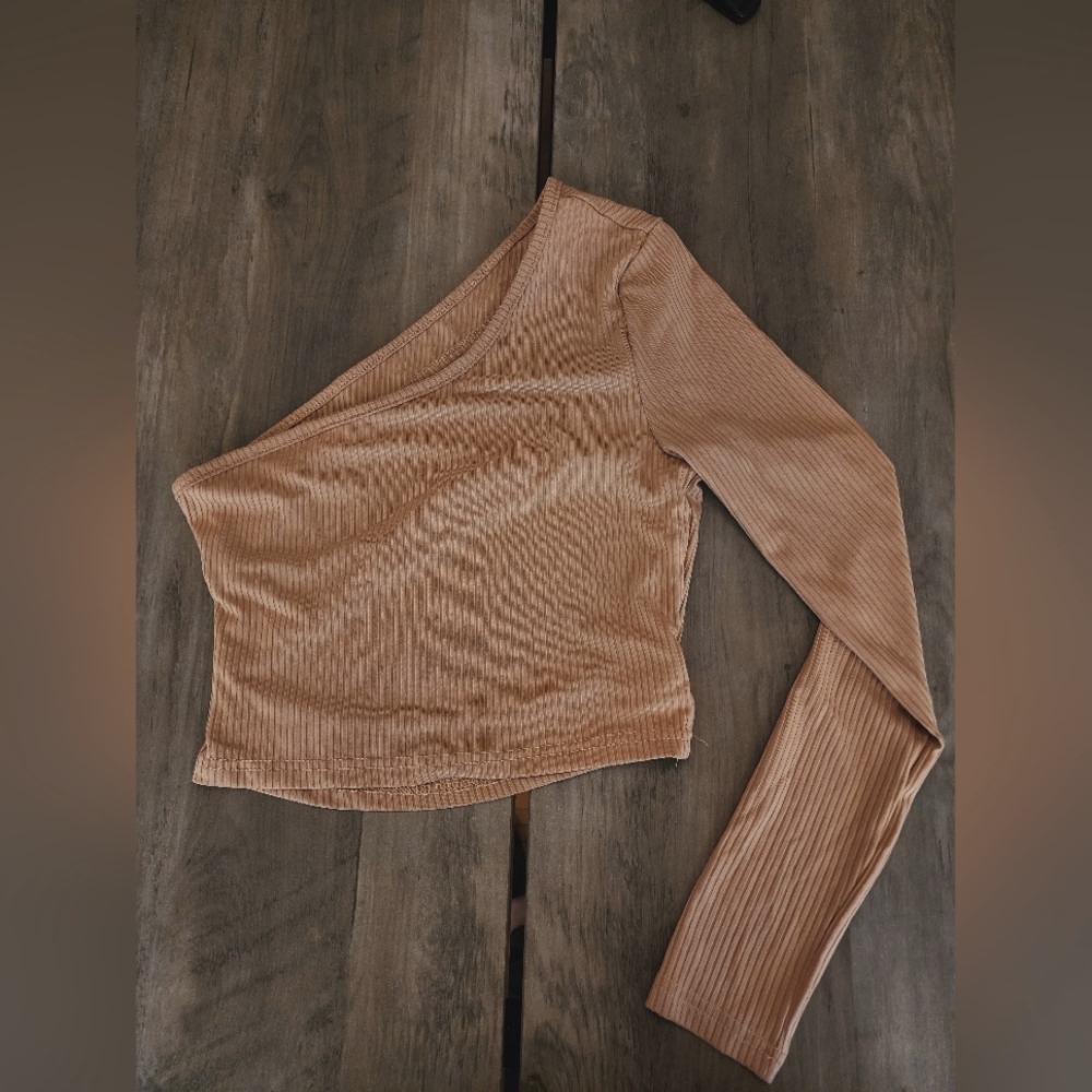 One Shoulder Tan Ribbed Long Sleeve Top Size Small With Back Cut Outs